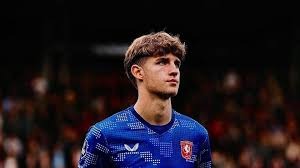 AL成为LPL第二赛段优胜者：为每一次“不留遗憾”全力以赴