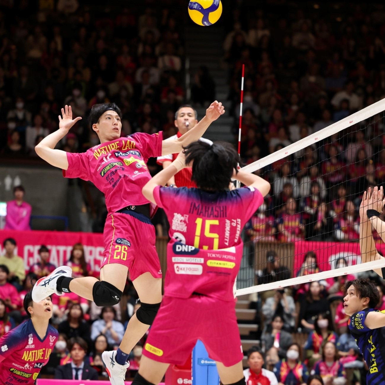 鲁内继续积极康复中